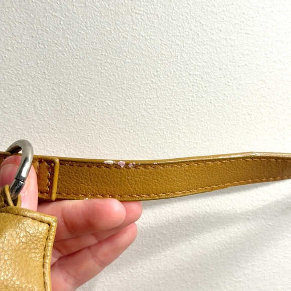 Steve Madden Shoulder Bag - Picture 4 of 7